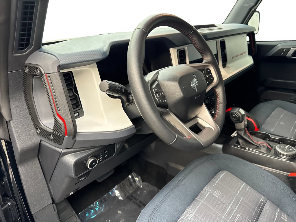 Used 2025 Ford Bronco Heritage Edition AWD/4WD image 49