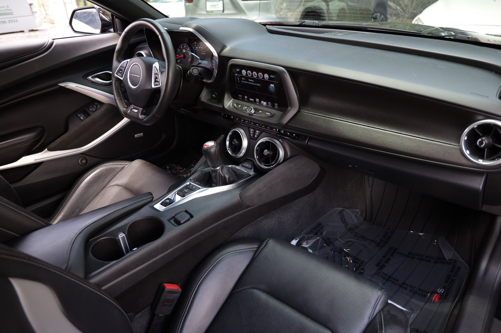 Used 2016 Chevrolet Camaro SS RWD image 16