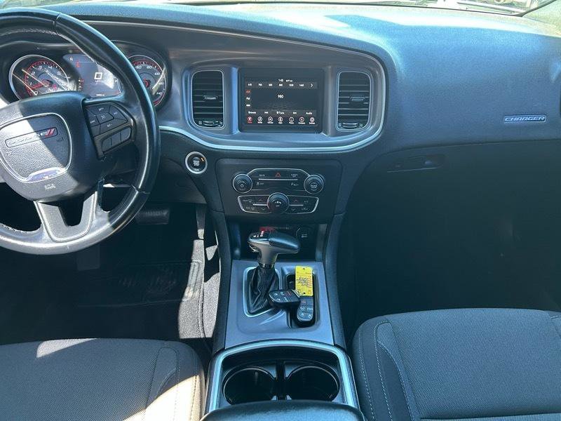 Used 2019 Dodge Charger SXT image 11