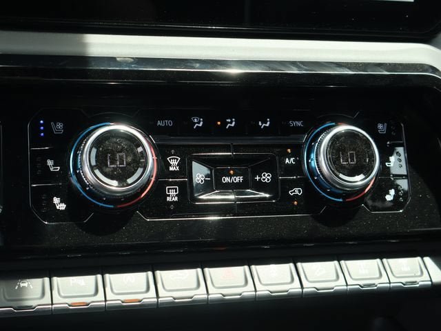 New 2026 GMC Sierra 1500 AT4X w/ LPO, Black Badging Package AWD/4WD image 33