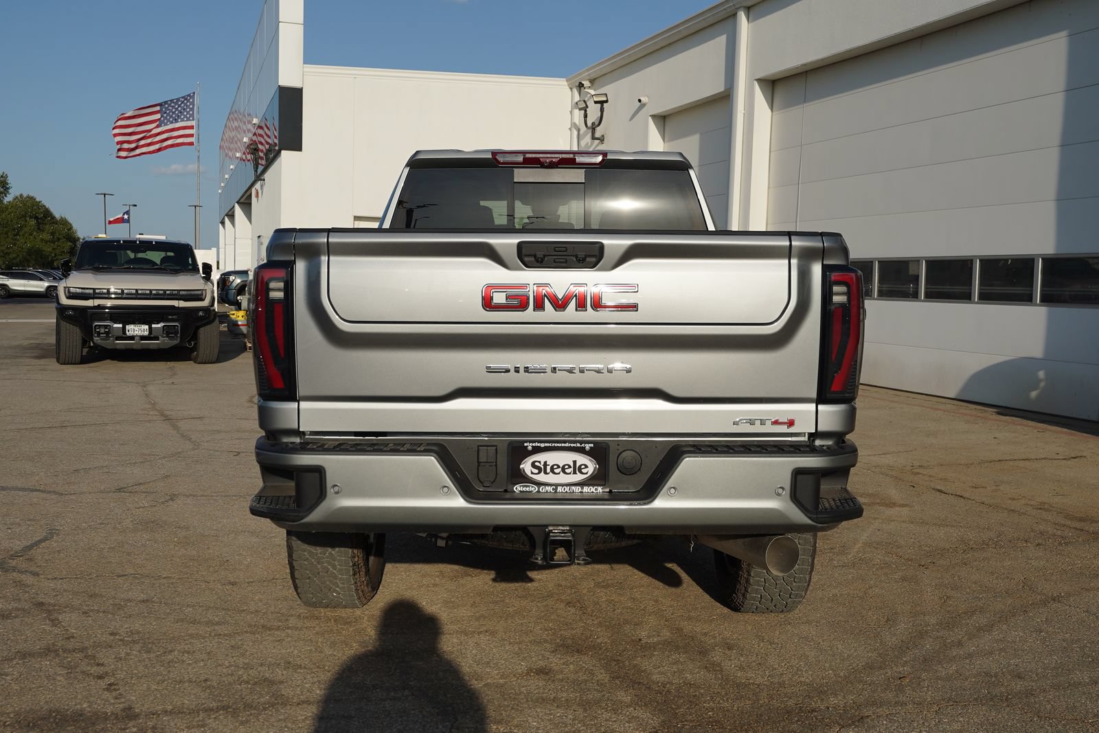 New 2026 GMC Sierra 2500 AT4 w/ AT4 Premium Plus Package AWD/4WD image 6