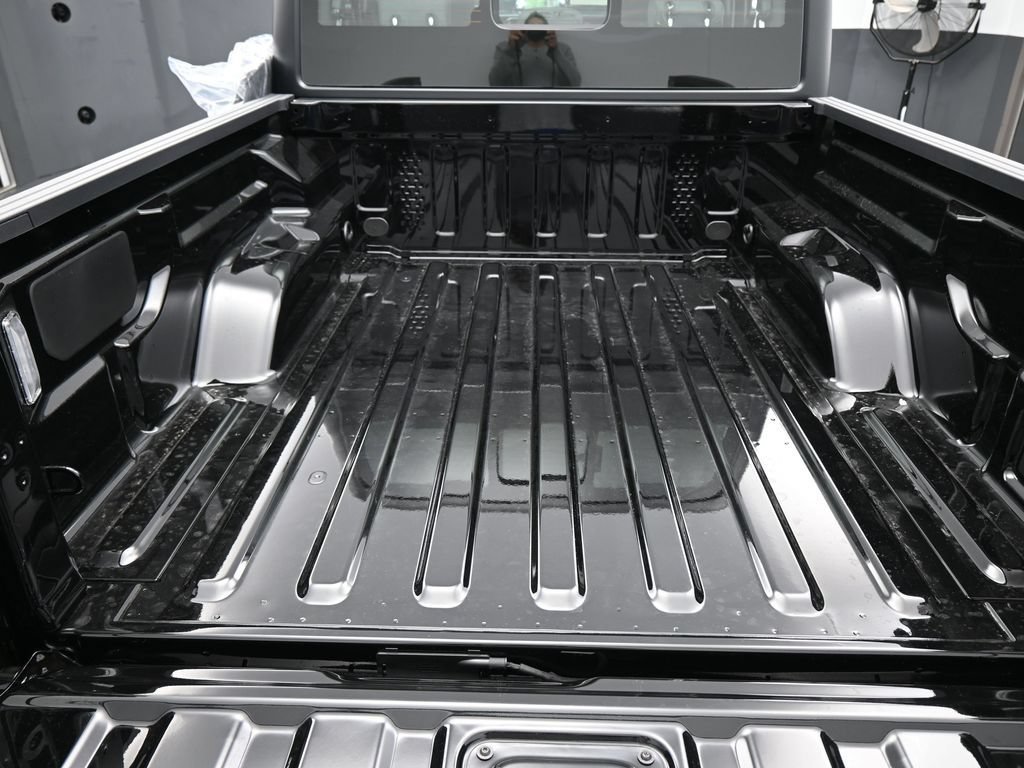 New 2026 Jeep Gladiator Sport AWD/4WD image 34