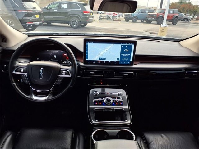 Certified 2021 Lincoln Nautilus Reserve w/ Equipment Group 201A image 4