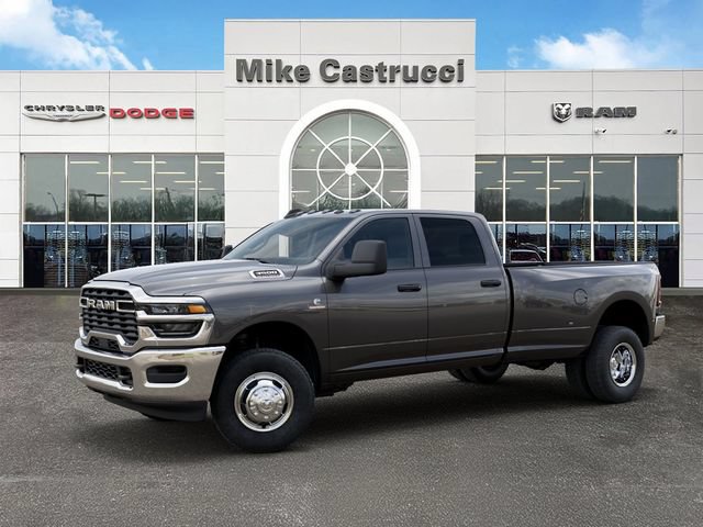 New 2026 RAM 3500 Tradesman w/ Chrome Appearance Group A AWD/4WD image 3