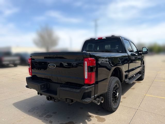 New 2026 Ford F250 Lariat w/ Black Appearance Package AWD/4WD image 6