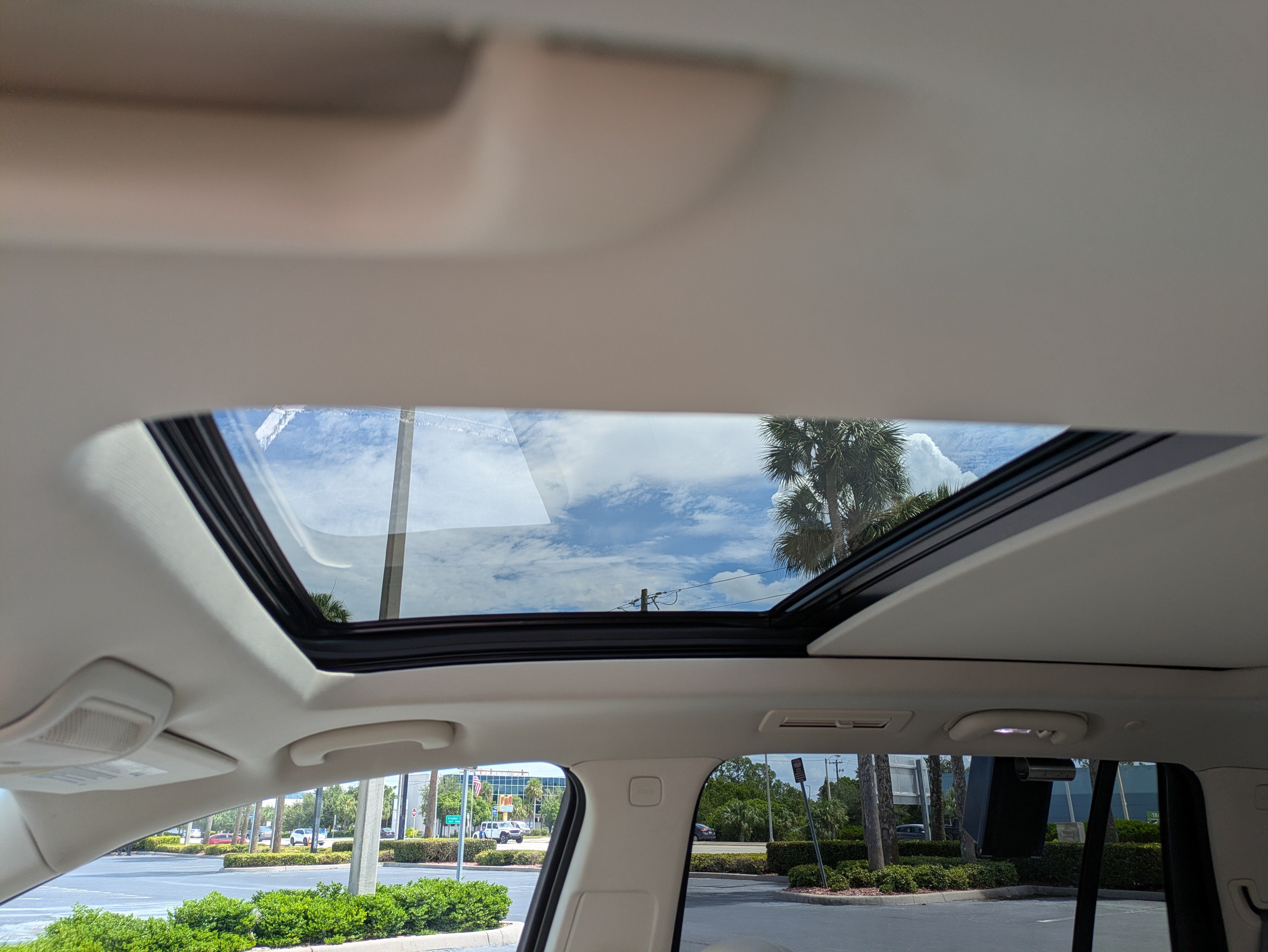 Certified 2024 Cadillac XT6 Premium Luxury FWD image 20