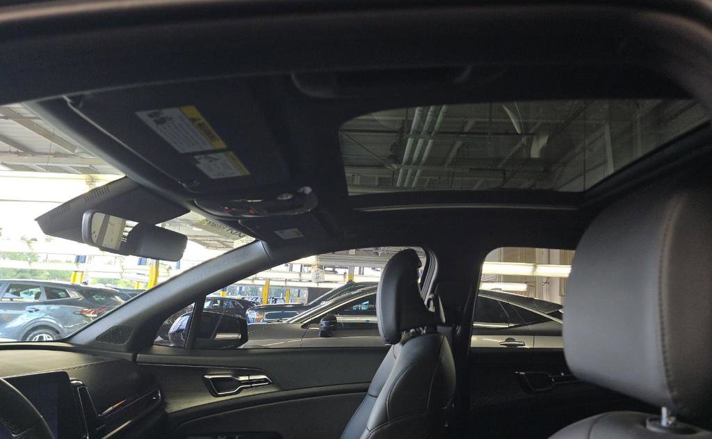 Certified 2025 Kia Sportage X-Line Prestige image 16