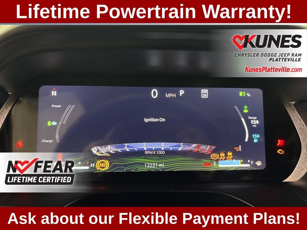 Used 2023 Jeep Grand Cherokee Overland w/ Luxury Tech Group IV image 23