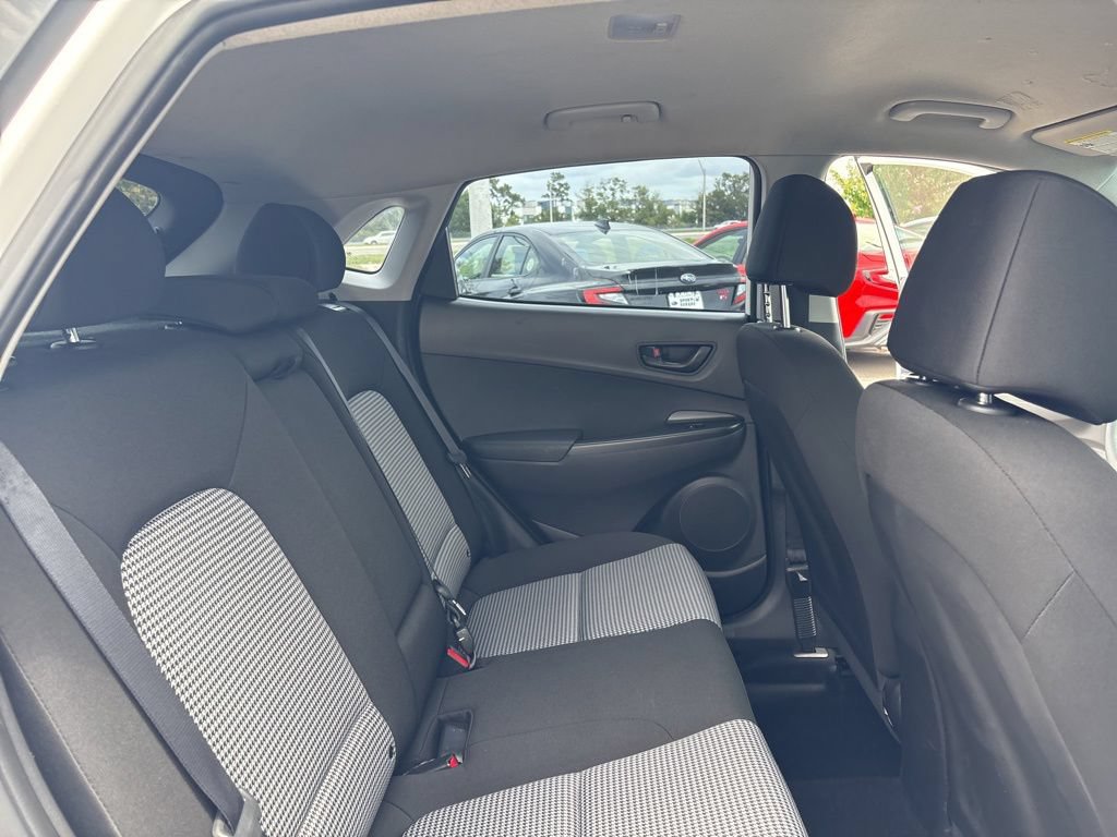 Used 2022 Hyundai Kona SE FWD image 20