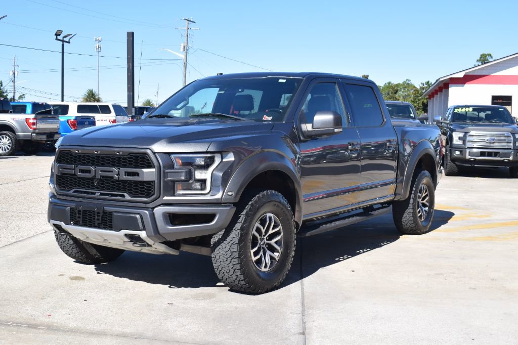 Used 2018 Ford F150 Raptor w/ Equipment Group 802A Luxury image 6