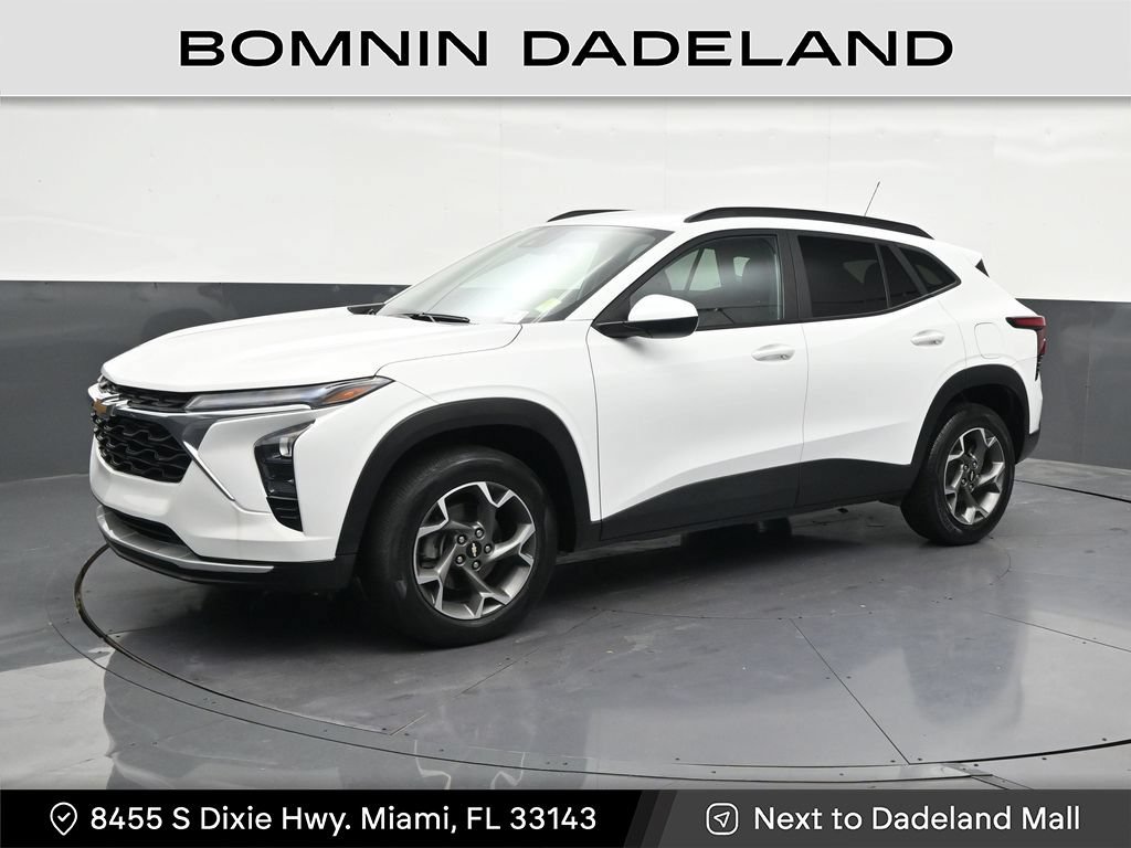 Used 2024 Chevrolet Trax LT