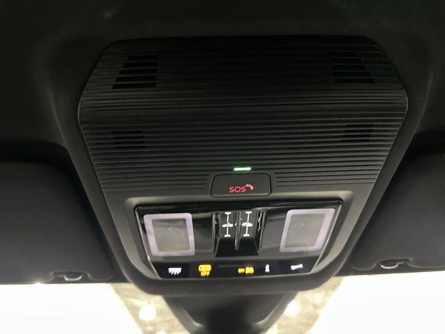 New 2026 Volkswagen Atlas Cross Sport SEL Premium R-Line image 34