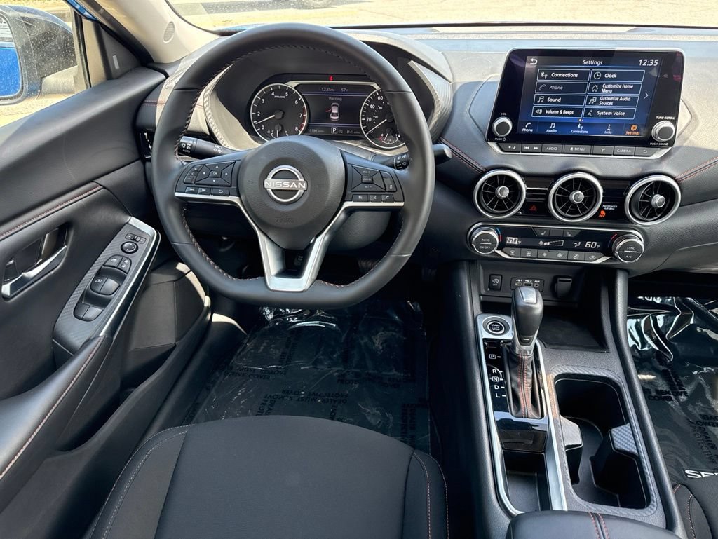 Used 2025 Nissan Sentra SR FWD image 26