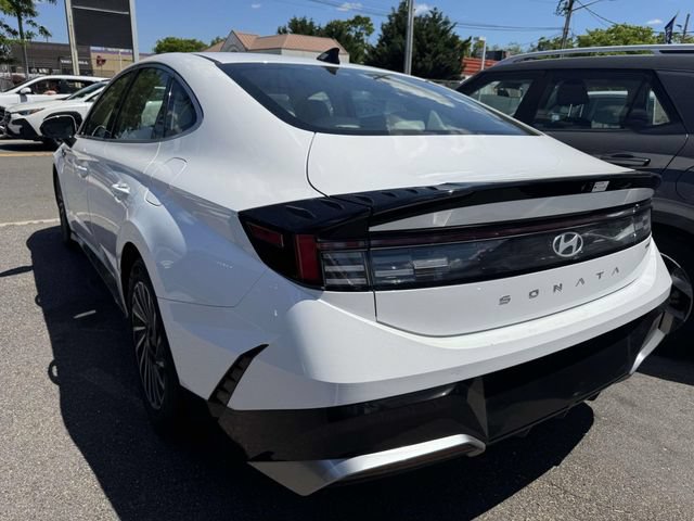Used 2025 Hyundai Sonata SEL FWD image 10
