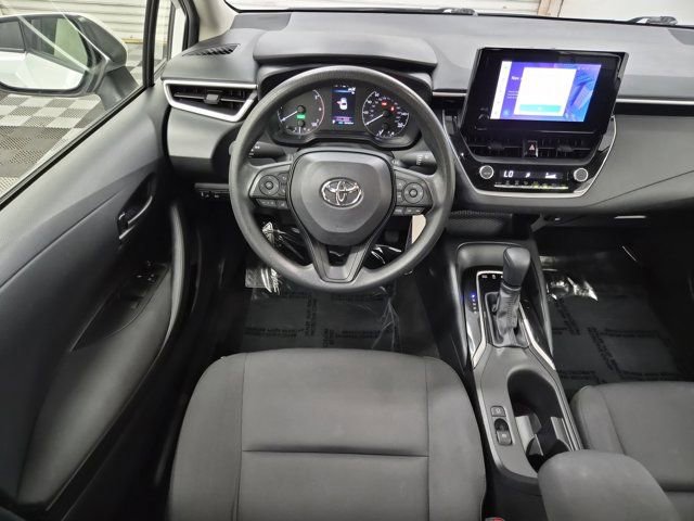 Used 2024 Toyota Corolla LE image 12