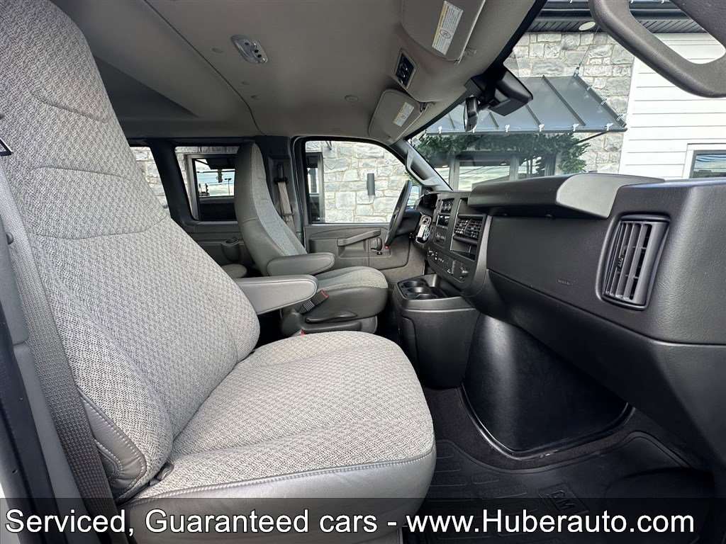 Used 2023 Chevrolet Express 3500 LT w/ LT Preferred Equipment Group image 16