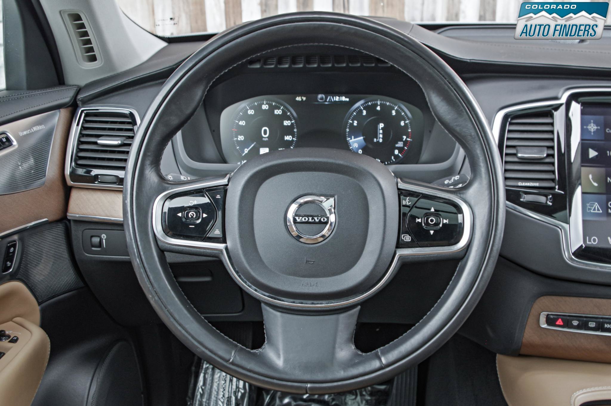 Used 2016 Volvo XC90 T6 Inscription w/ Vision Package AWD/4WD image 14