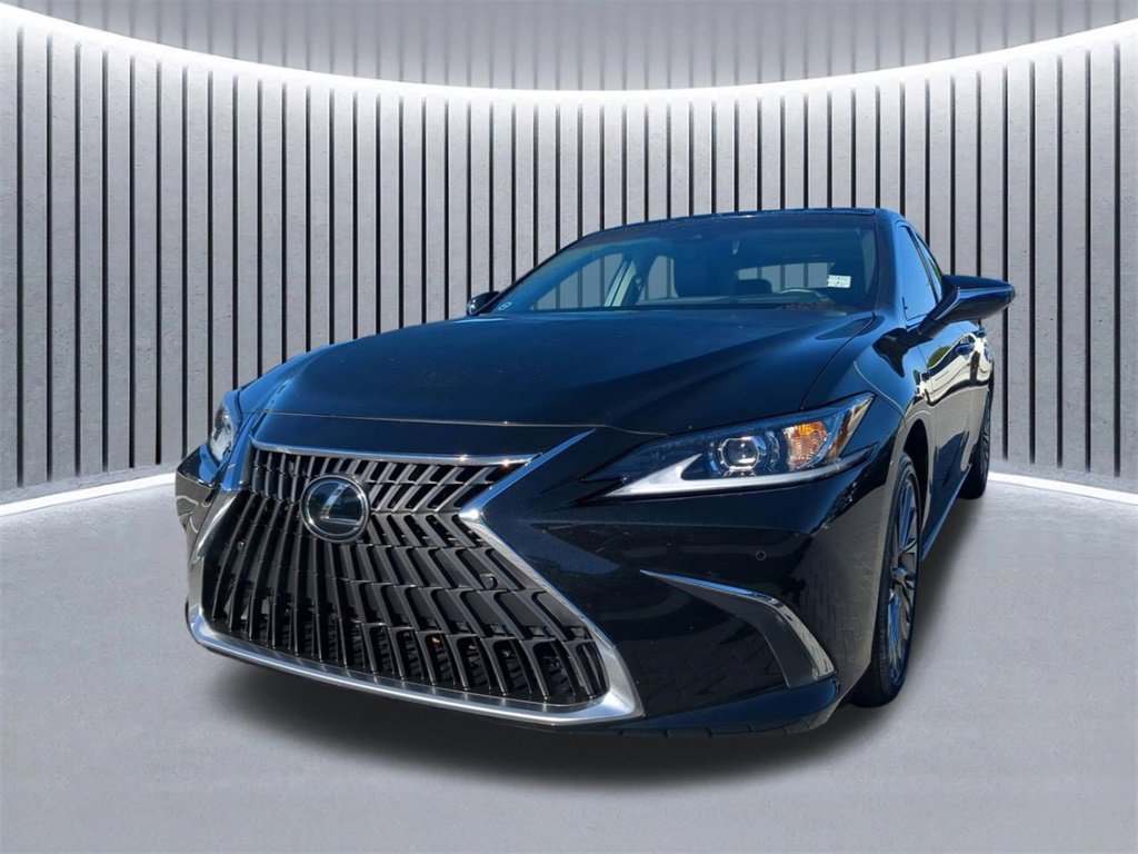 Used 2024 Lexus ES 350 Luxury w/ Technology Package image 9