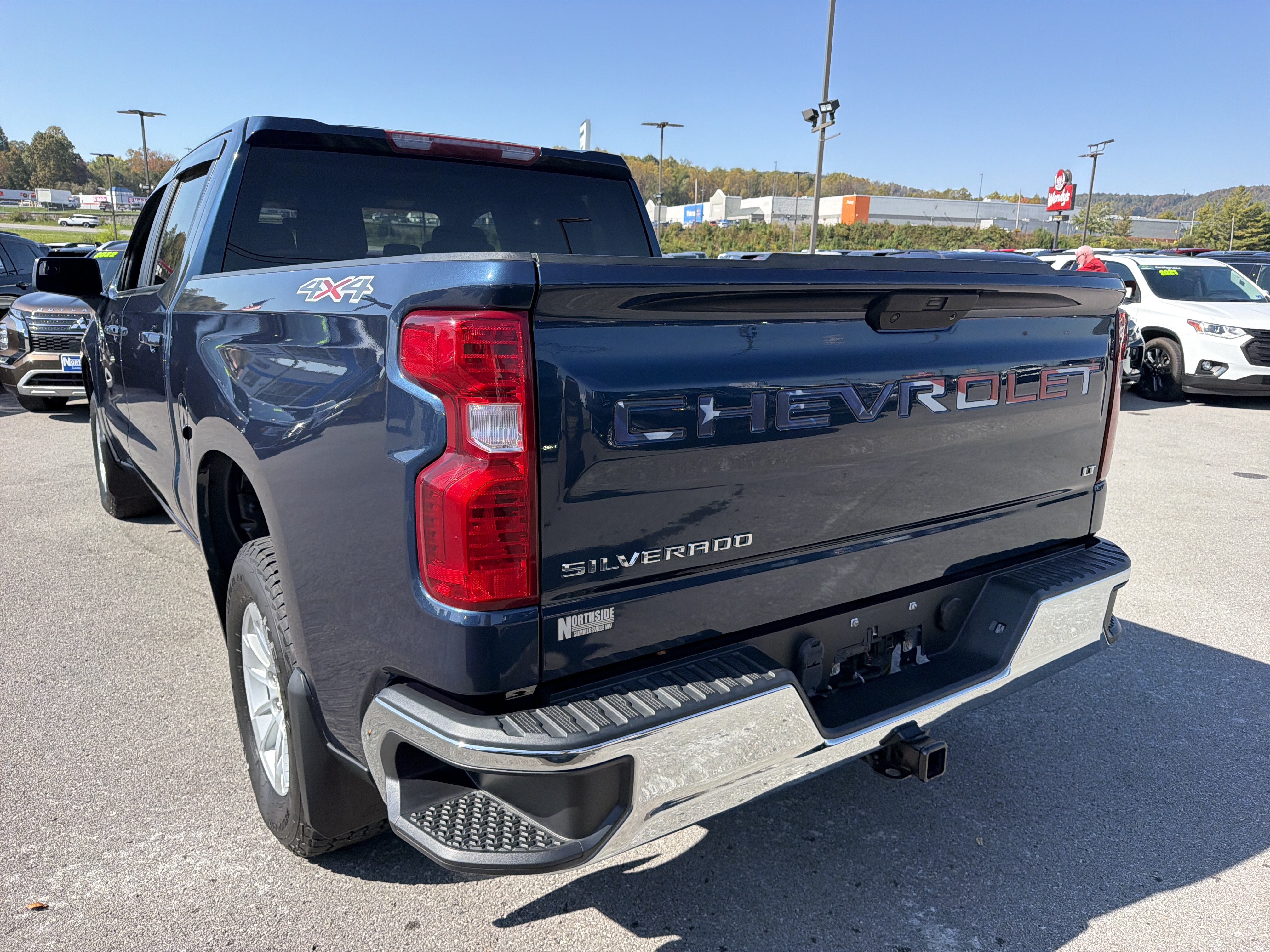 Certified 2022 Chevrolet Silverado 1500 LT AWD/4WD image 8
