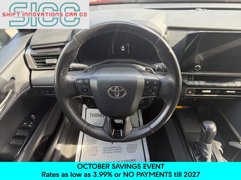 Used 2025 Toyota Camry SE FWD image 10