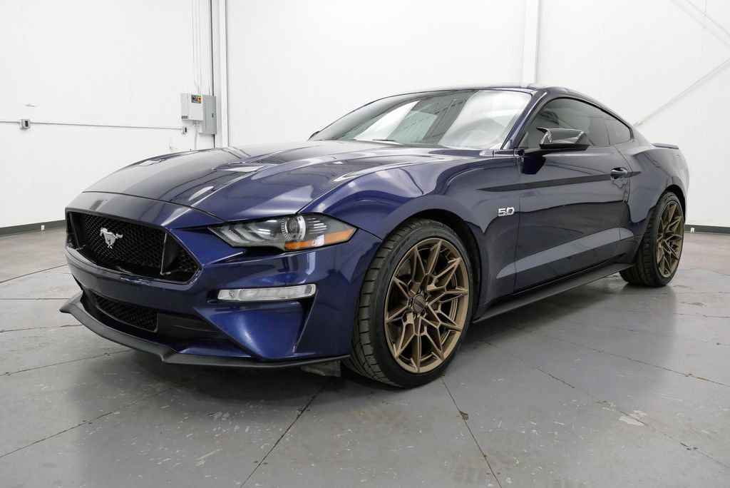 Used 2020 Ford Mustang GT w/ Equipment Group 301A RWD image 3