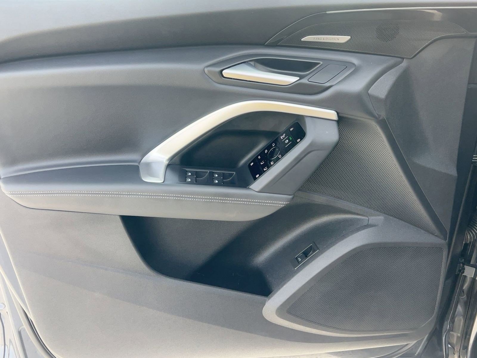 Certified 2025 Audi Q5 Premium Plus w/ Premium Plus image 13