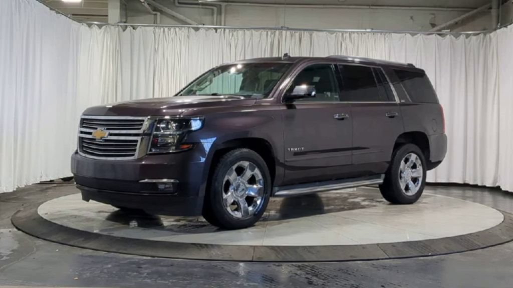 Used 2015 Chevrolet Tahoe LTZ AWD/4WD image 5