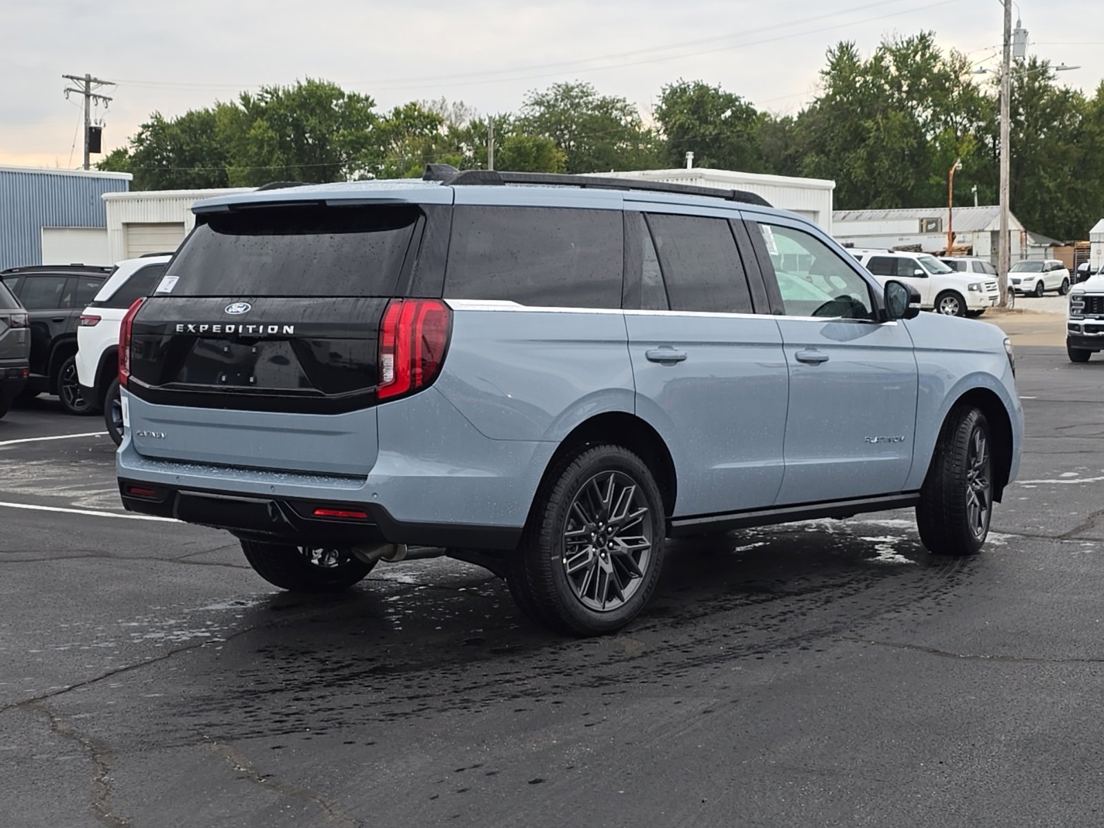 New 2027 Ford Expedition Platinum w/ Driver's Package AWD/4WD image 54