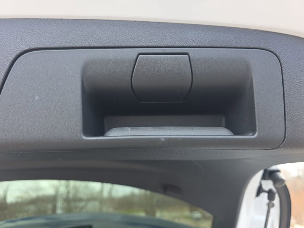 Used 2025 Buick Envision Preferred image 13