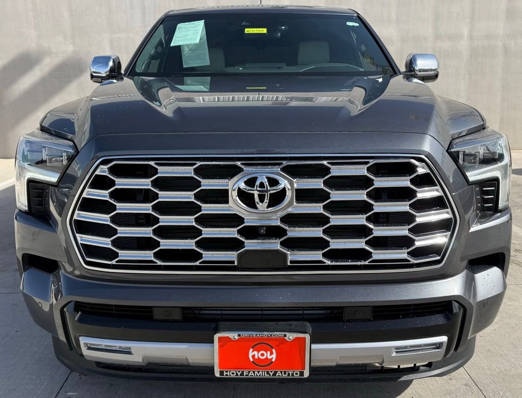 Used 2025 Toyota Sequoia Capstone image 2