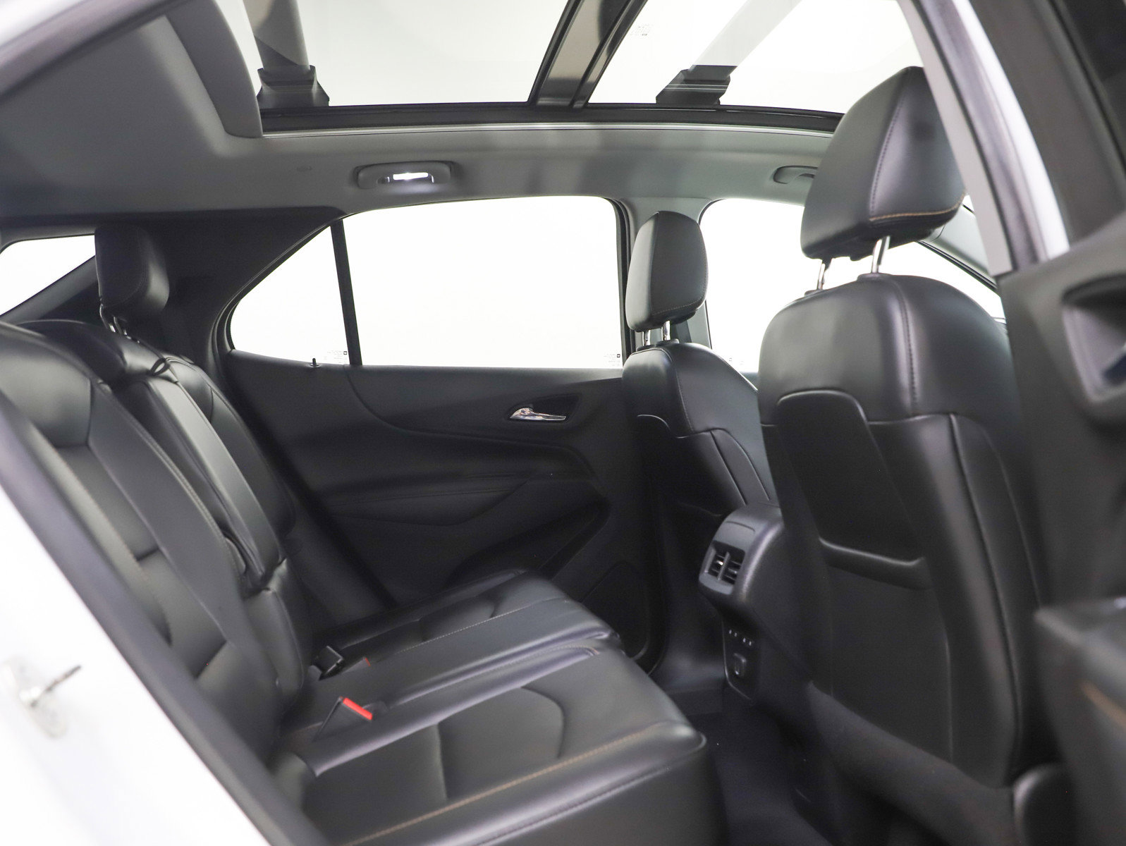 Used 2019 Chevrolet Equinox Premier image 12