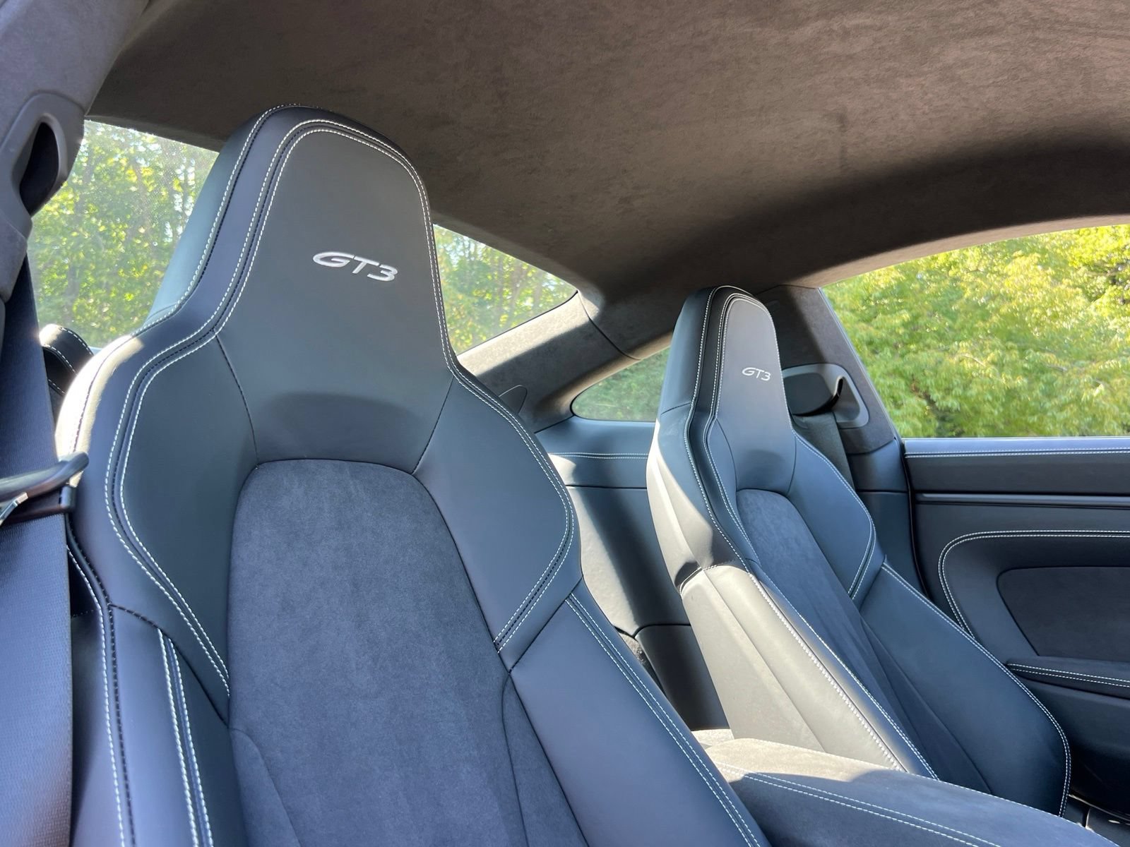 Certified 2024 Porsche 911 GT3 RWD image 38