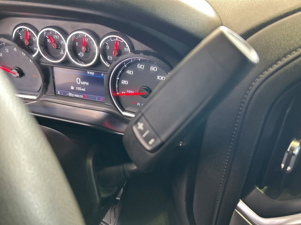 Used 2020 Chevrolet Silverado 1500 LT image 8