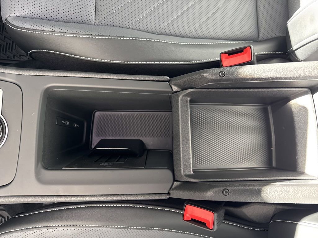 New 2026 Volkswagen Tiguan SE R-Line AWD/4WD image 35