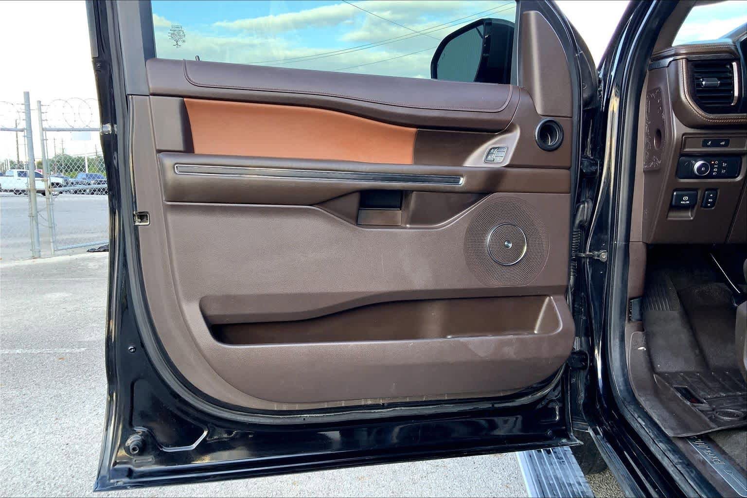 Used 2022 Ford Expedition King Ranch RWD image 21