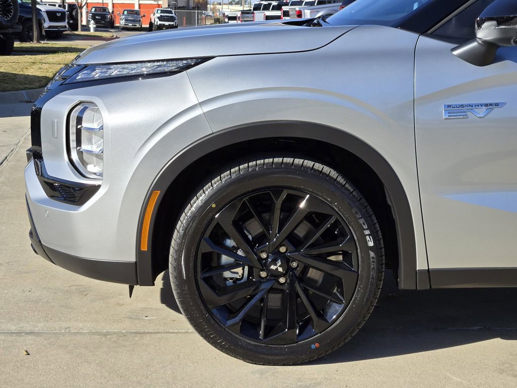 New 2025 Mitsubishi Outlander SEL Black Edition image 5