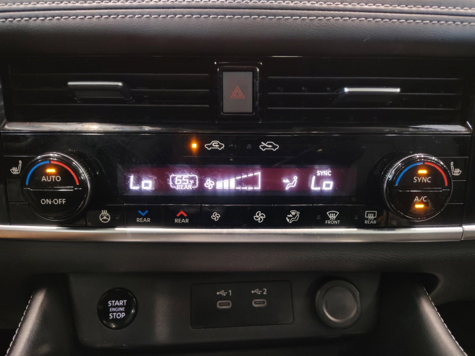 Certified 2024 Nissan Rogue Platinum w/ Platinum Premium Package FWD image 20