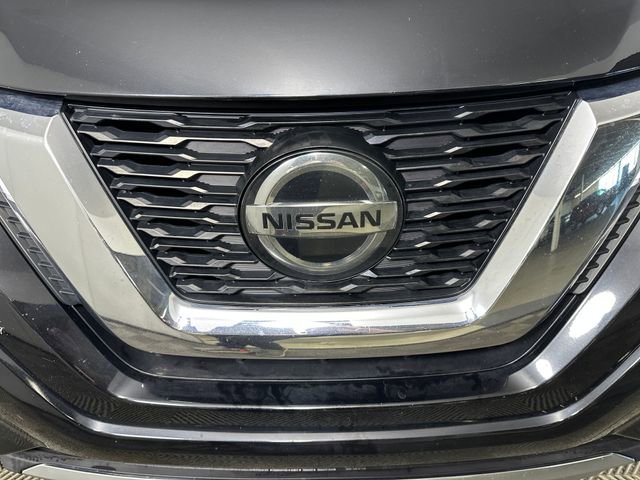 Used 2018 Nissan Rogue SV image 9