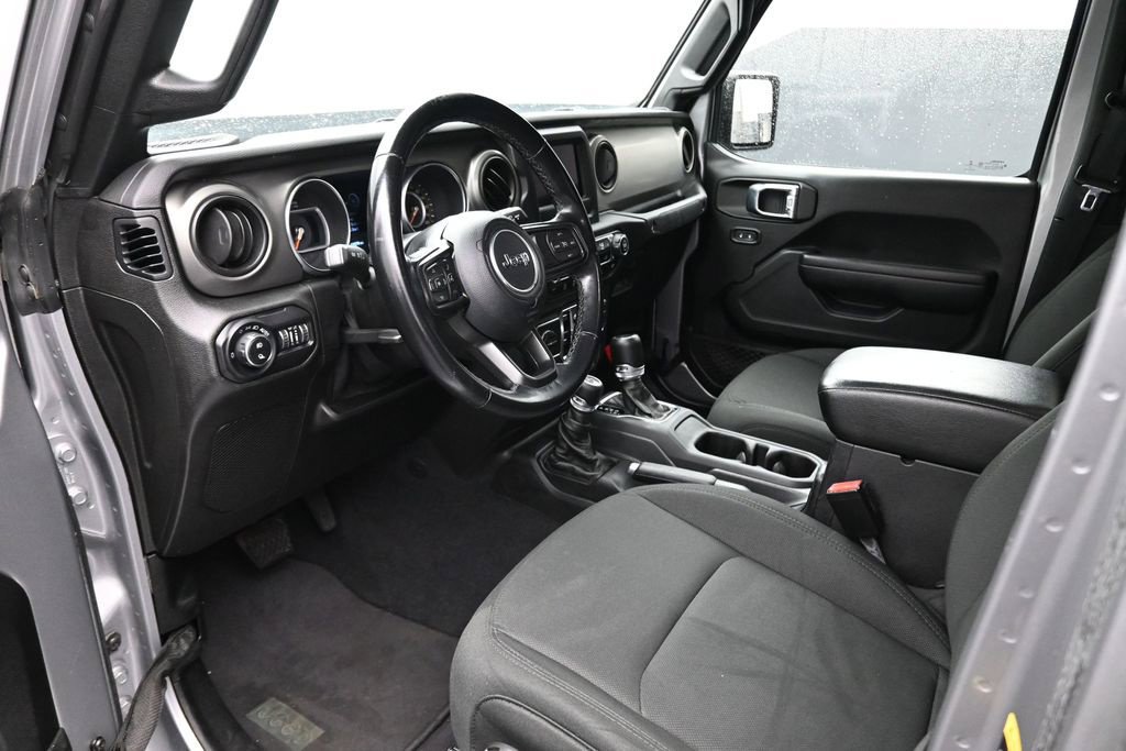 Used 2021 Jeep Gladiator Sport AWD/4WD image 21
