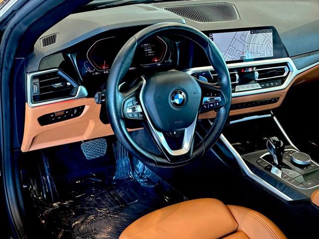 Used 2023 BMW 430i Convertible w/ Premium Package image 14
