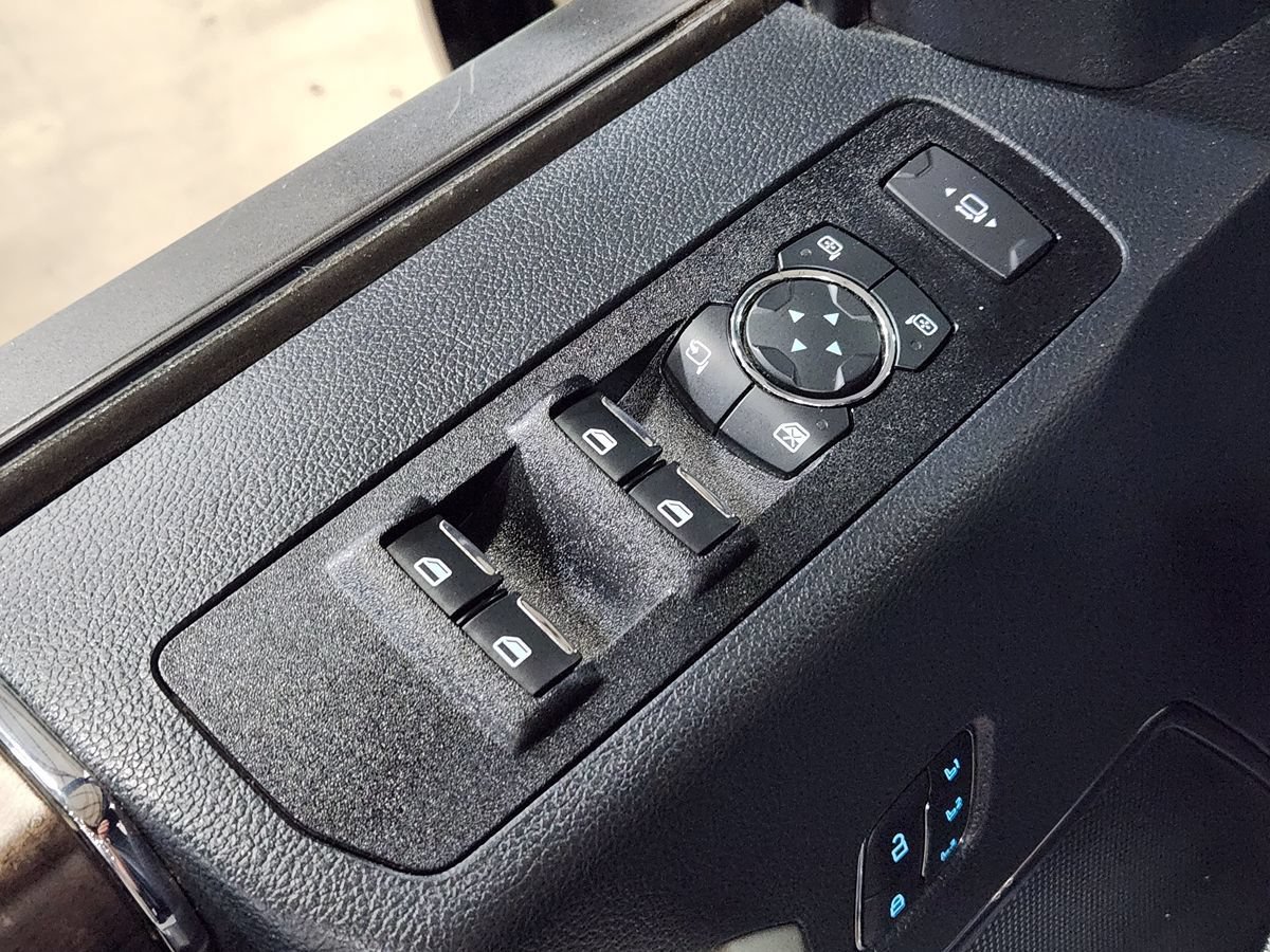 Used 2022 Ford F350 Lariat w/ Lariat Ultimate Package AWD/4WD image 45