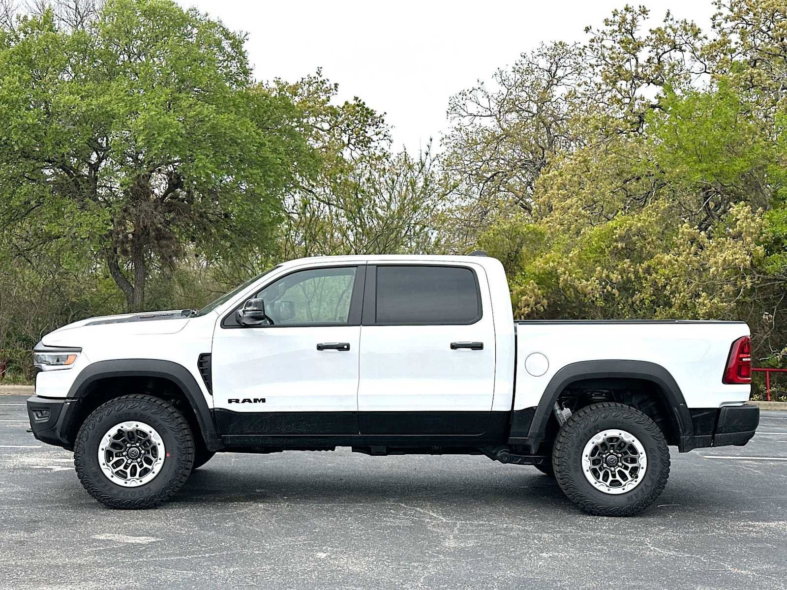 New 2026 RAM 1500 RHO w/ RHO Level 1 Equipment Group AWD/4WD image 12