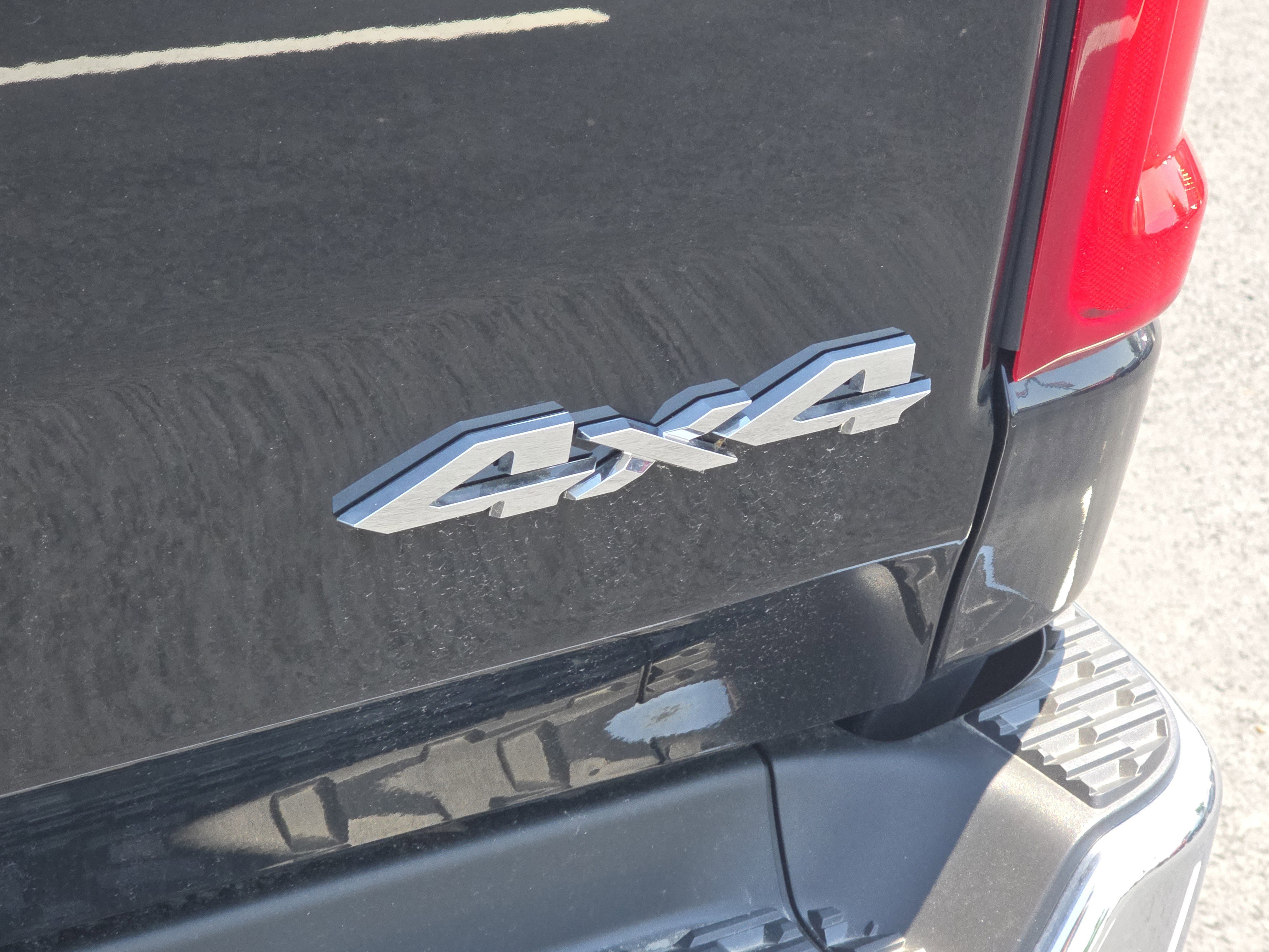 New 2025 RAM 1500 Big Horn AWD/4WD image 10
