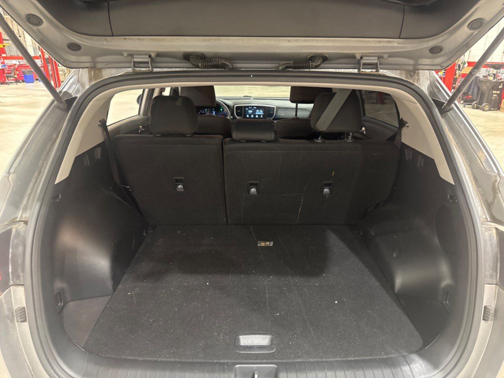 Used 2021 Kia Sportage LX FWD image 20