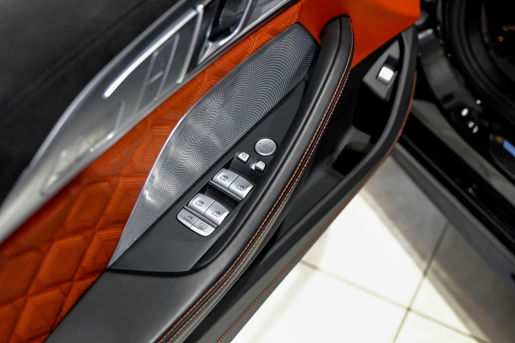 Used 2025 BMW M8 Competition image 39