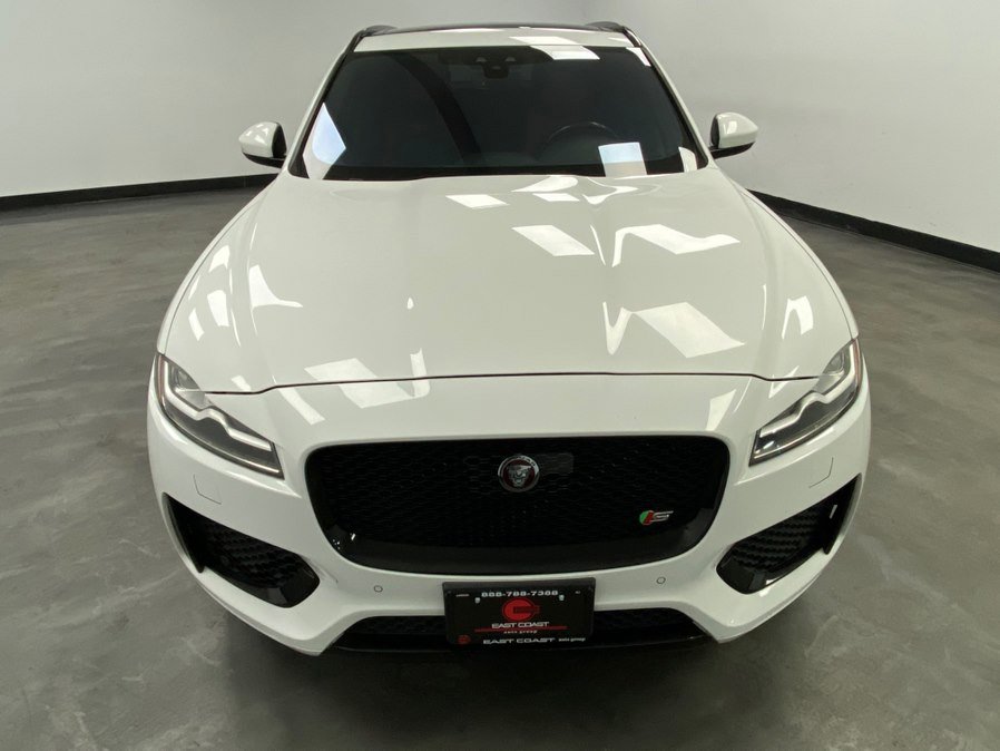Used 2020 Jaguar F-PACE S image 9