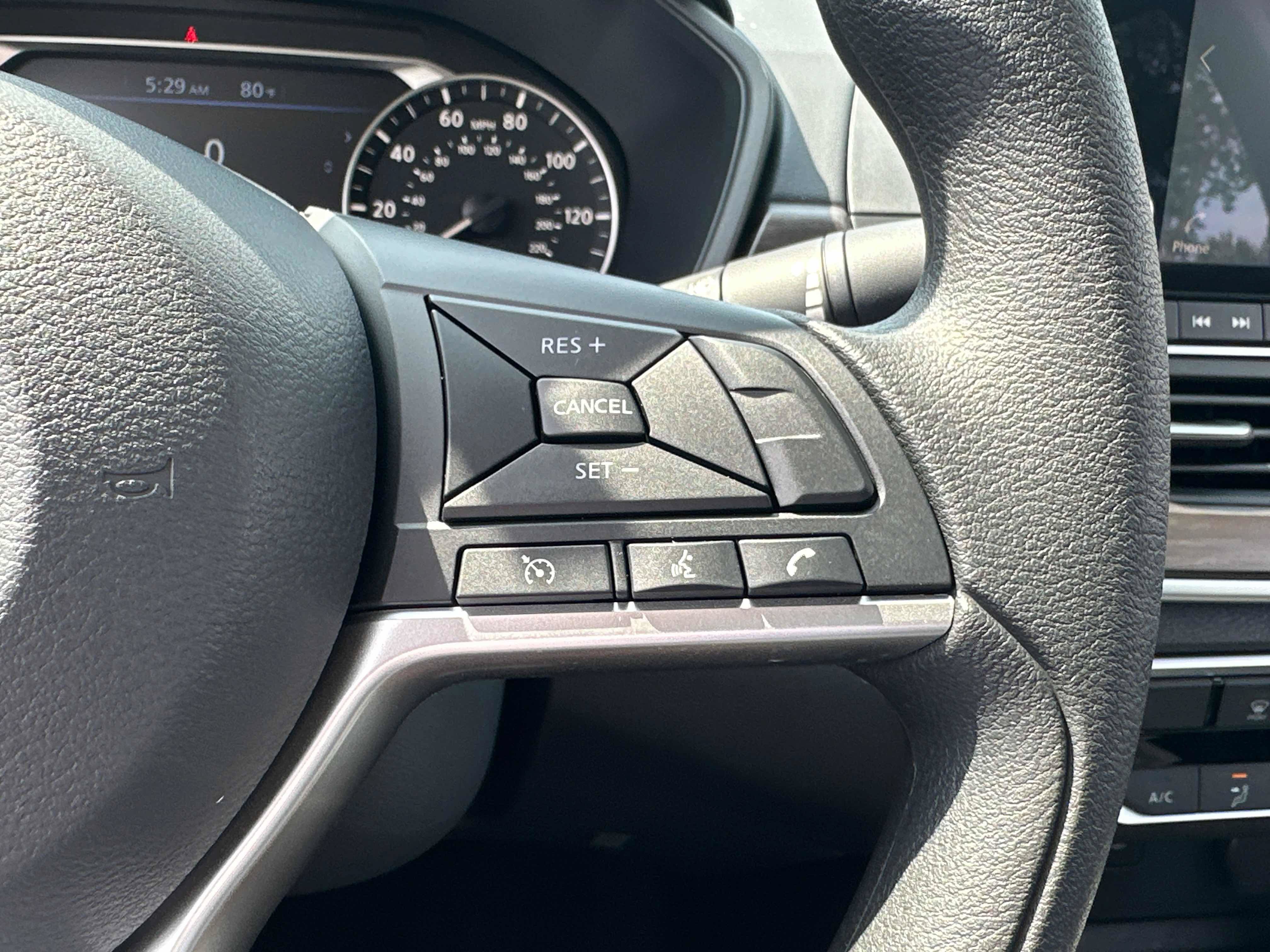 New 2026 Nissan Altima 2.5 SV FWD image 38
