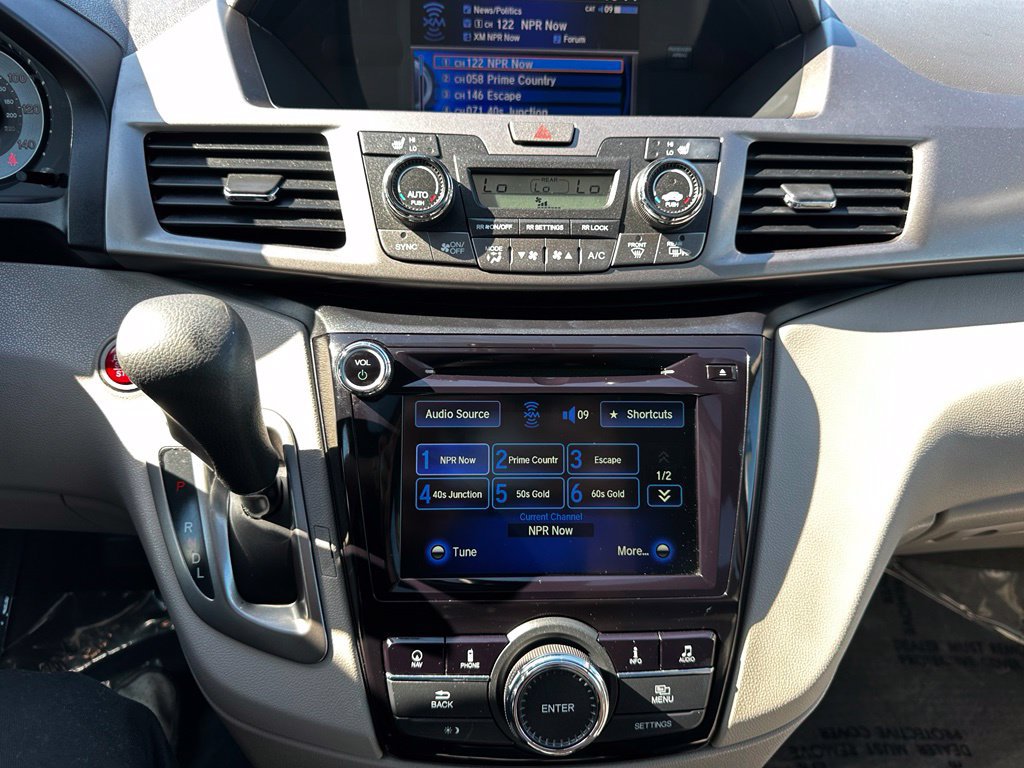 Used 2016 Honda Odyssey EX-L image 29