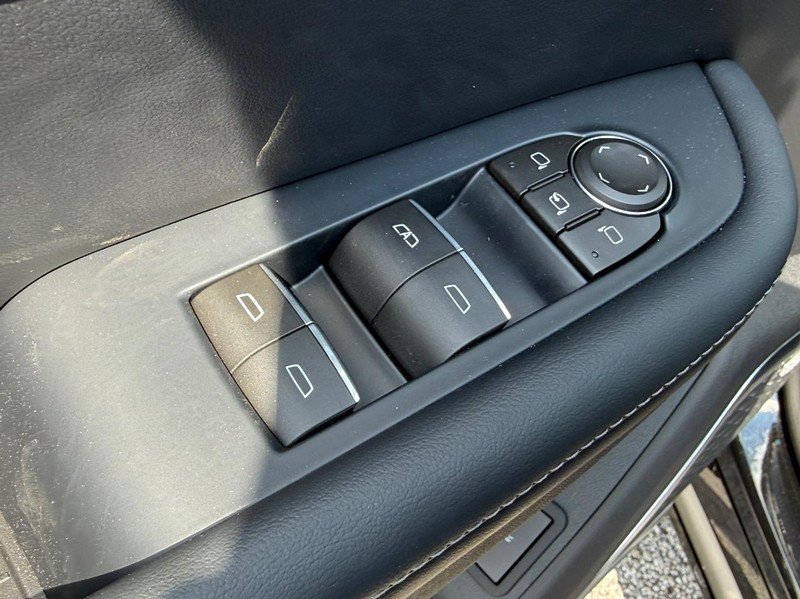New 2026 Buick Enclave Sport Touring w/ Power Package FWD image 12