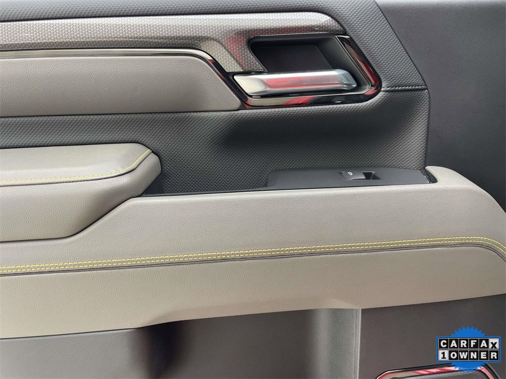 Used 2024 Chevrolet Silverado 2500 ZR2 image 11